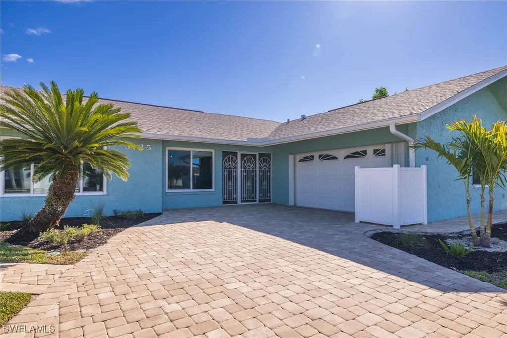 3125 SE 22nd Avenue Cape Coral FL 33904