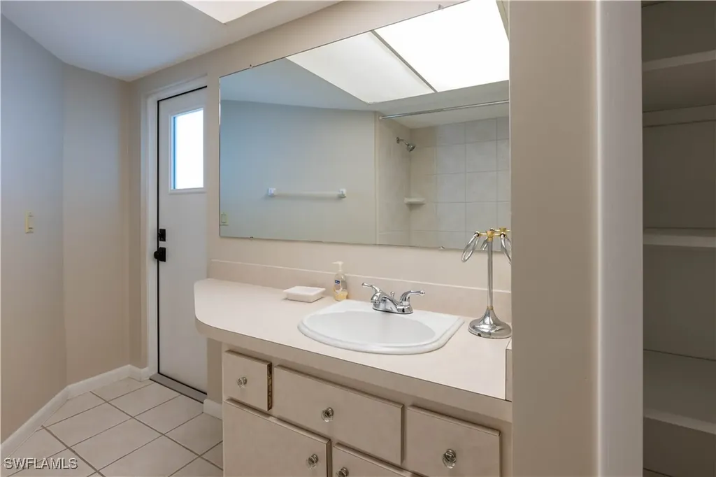 3125 SE 22nd Avenue Cape Coral FL 33904