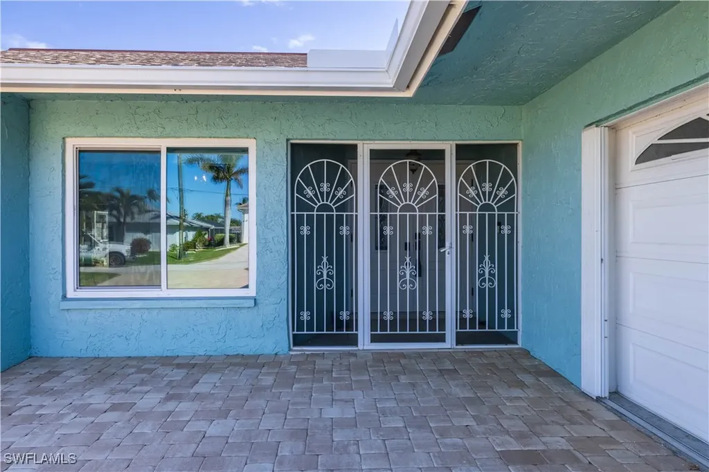 3125 SE 22nd Avenue Cape Coral FL 33904