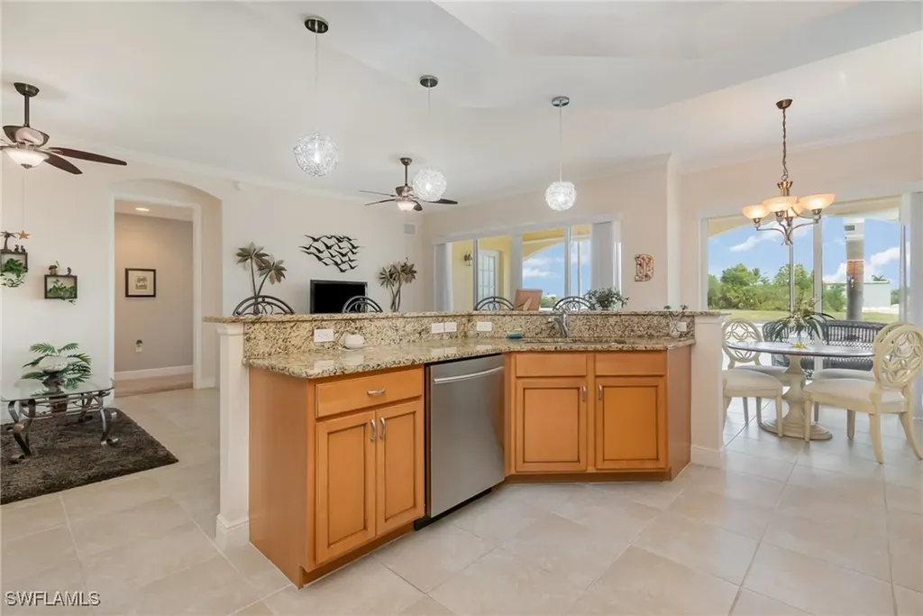 174 Shadroe Cove Circle Cape Coral FL 33991