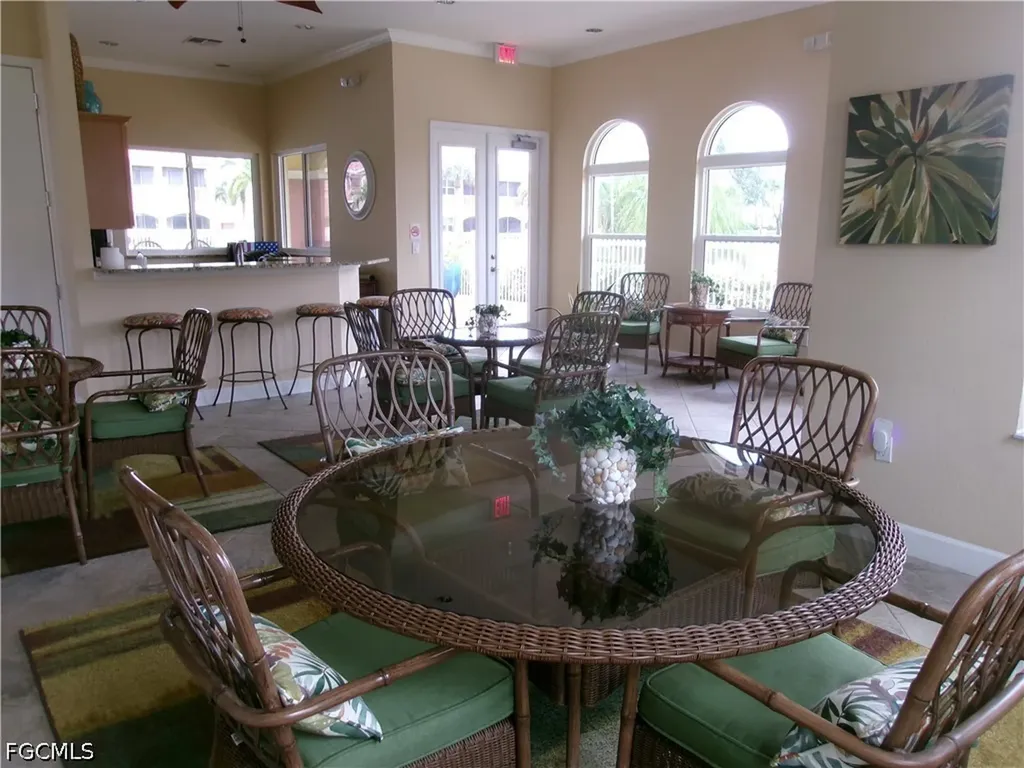 174 Shadroe Cove Circle Cape Coral FL 33991