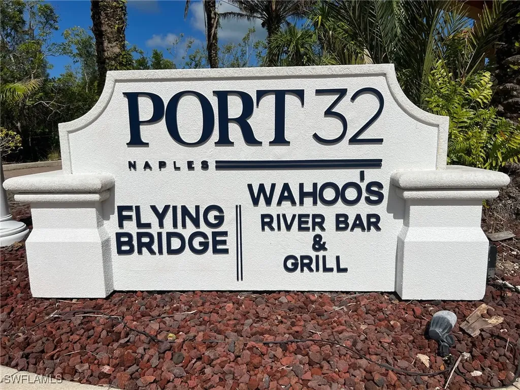 477 North Road Naples FL 34104