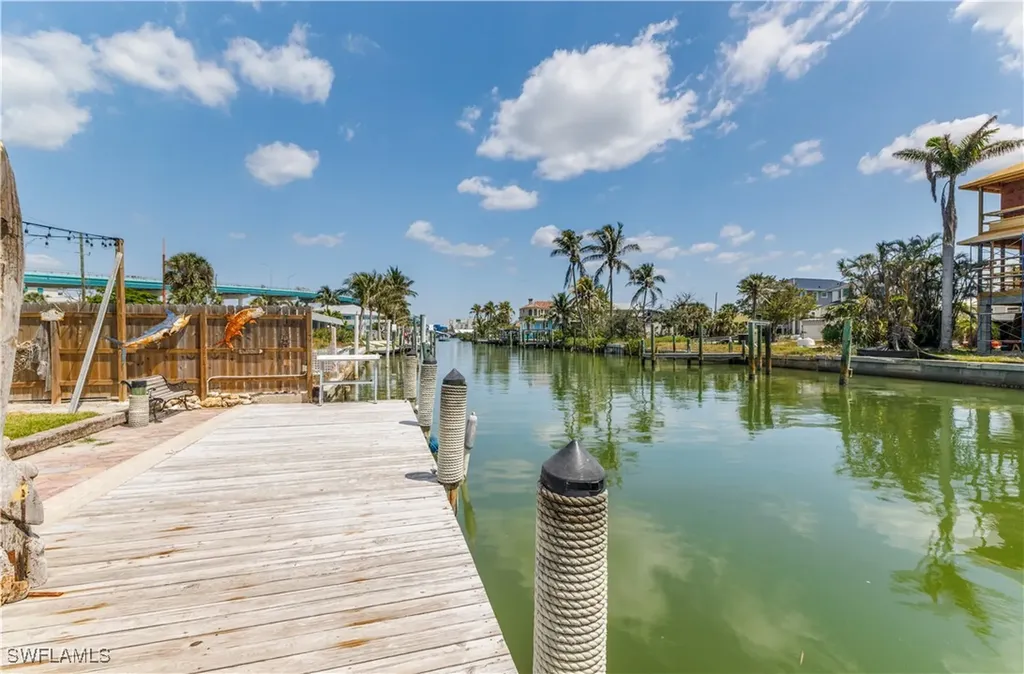 340 Crescent Street Fort Myers Beach FL 33931