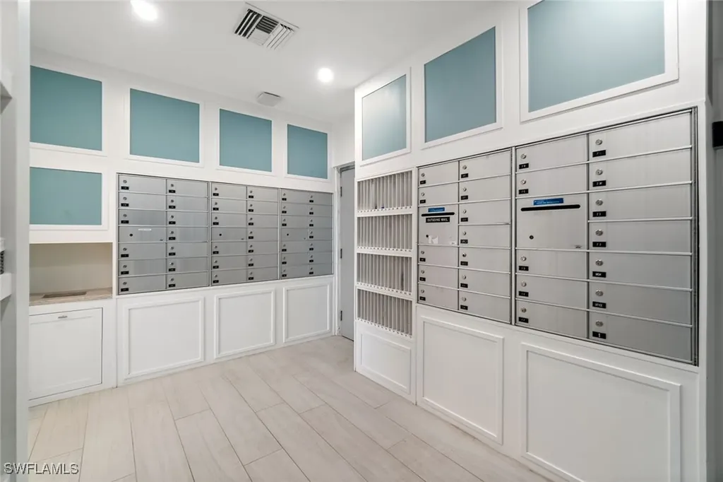 3430 Gulf Shore Boulevard N Naples FL 34103