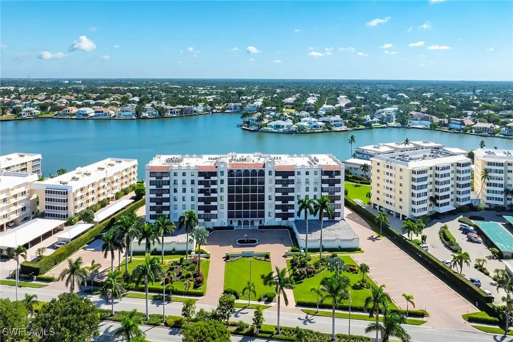 3430 Gulf Shore Boulevard N Naples FL 34103