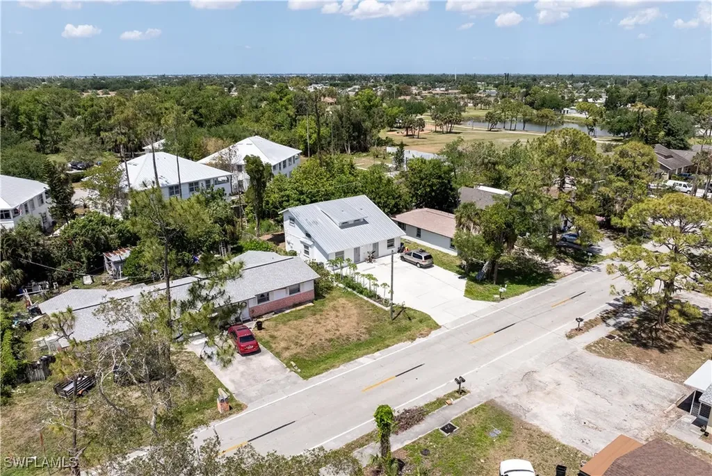 5632 10th Avenue Fort Myers FL 33907