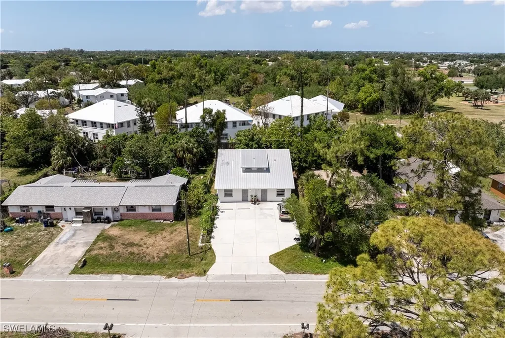 5632 10th Avenue Fort Myers FL 33907