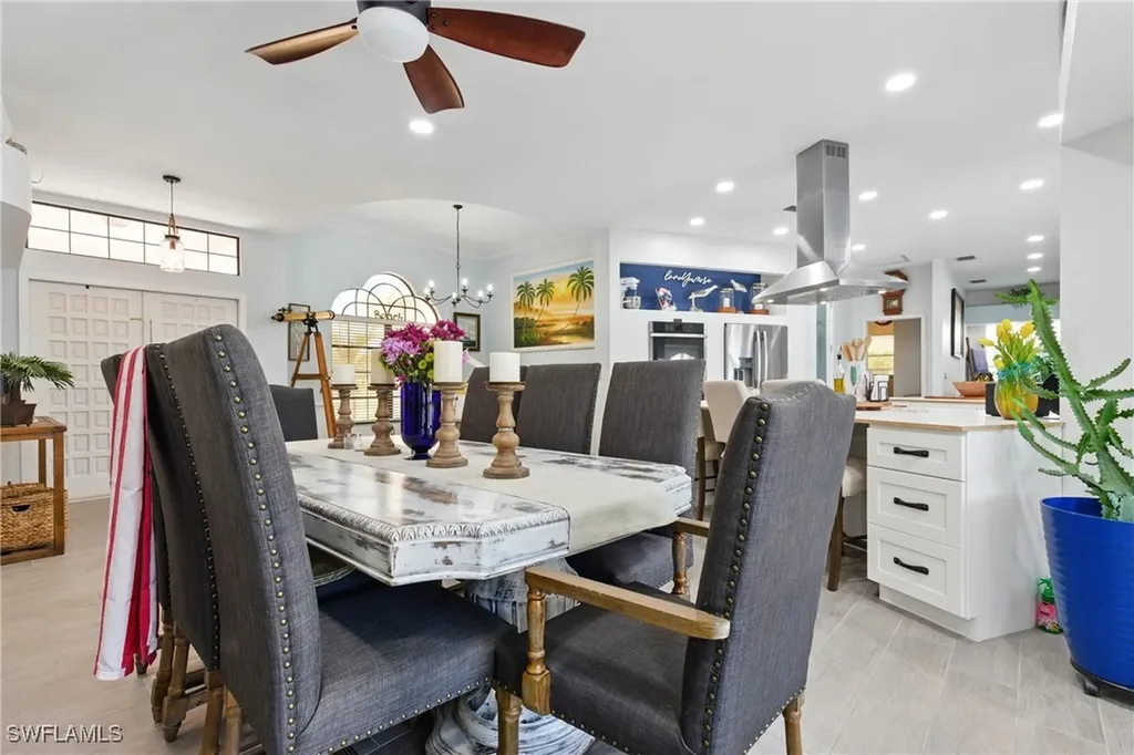 2007 Viscaya Parkway Cape Coral FL 33990