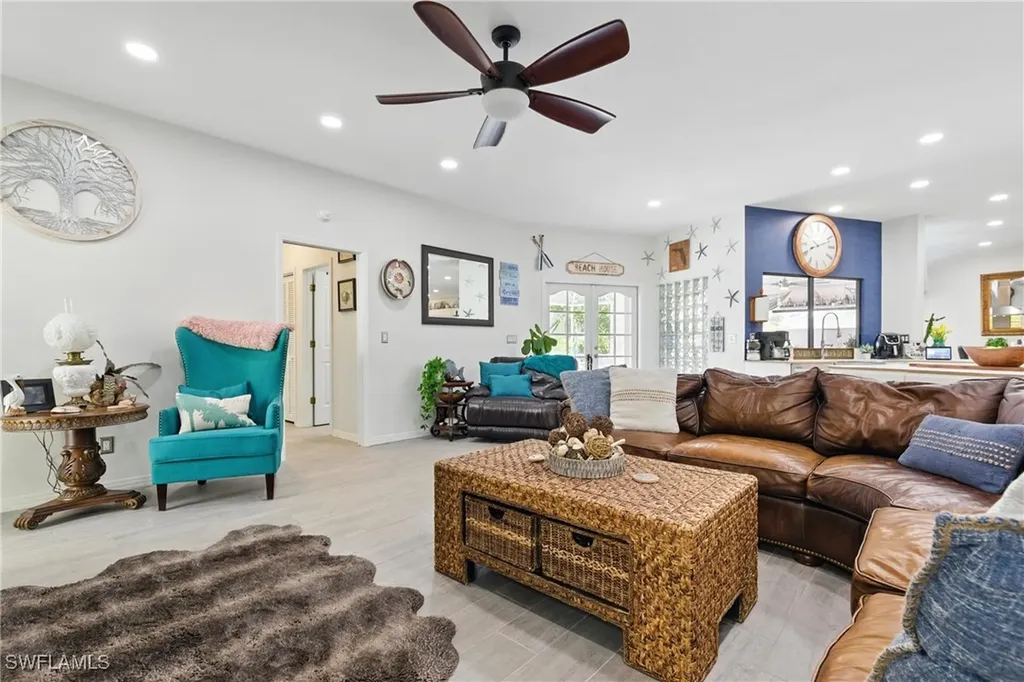 2007 Viscaya Parkway Cape Coral FL 33990