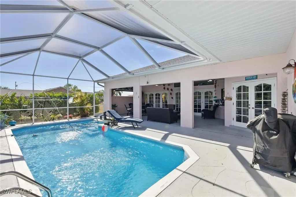 2007 Viscaya Parkway Cape Coral FL 33990