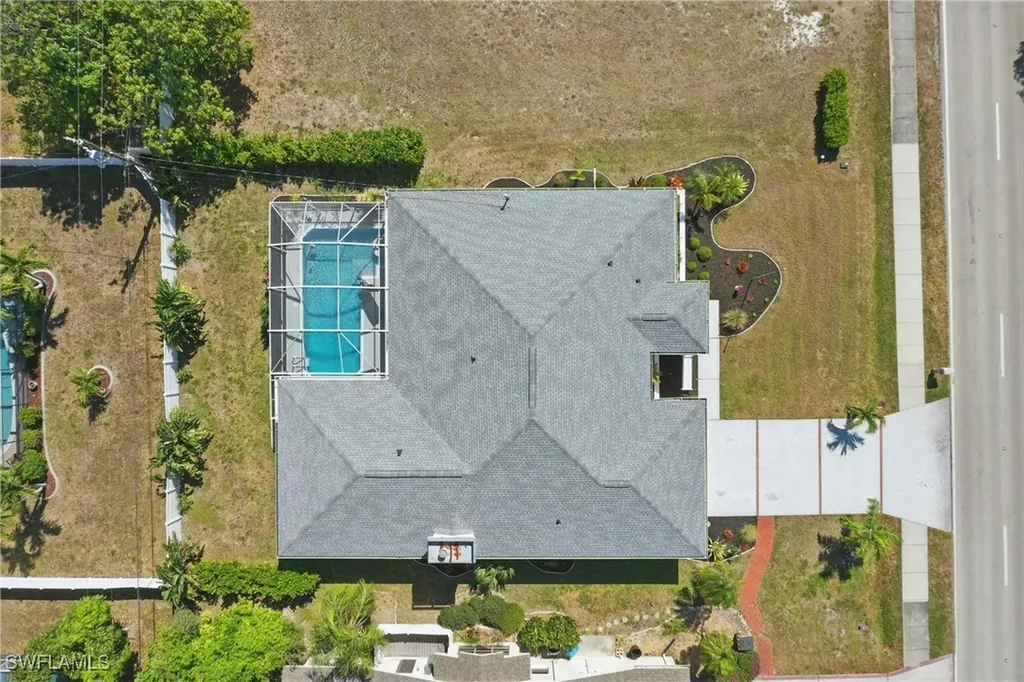 2007 Viscaya Parkway Cape Coral FL 33990