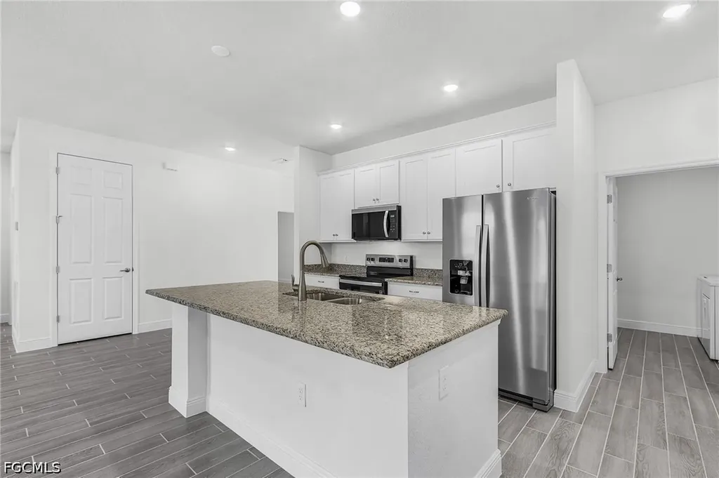 3706 NW 46th Terrace Cape Coral FL 33993