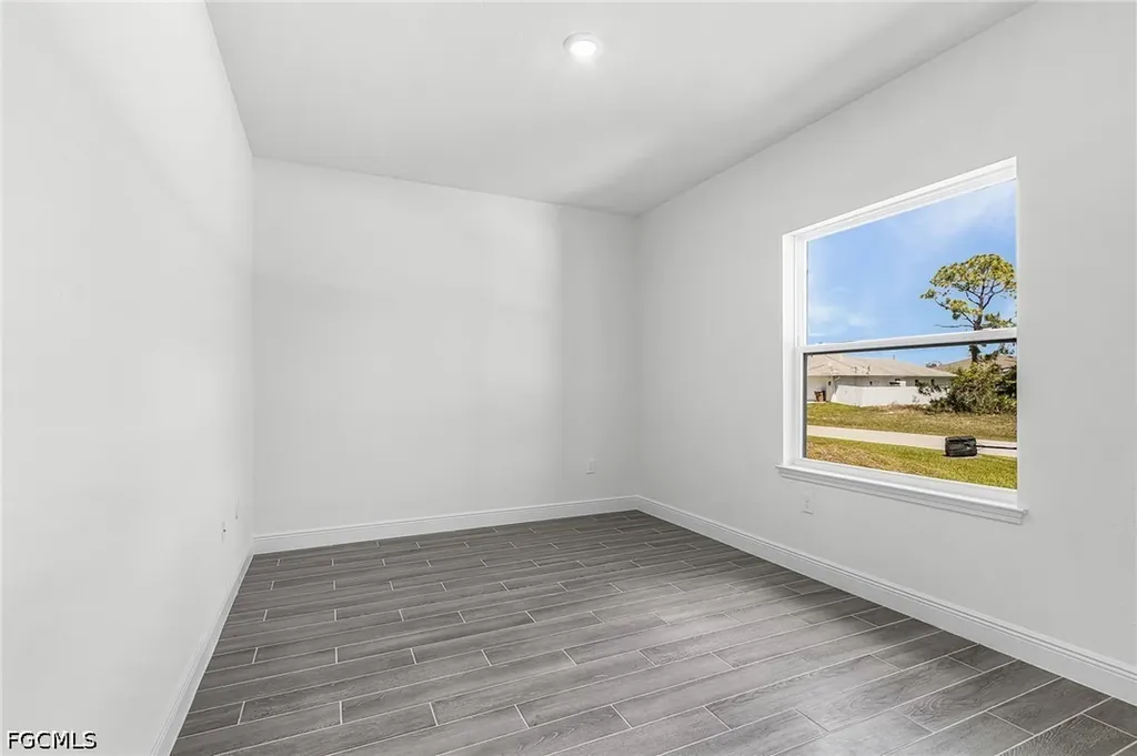 3706 NW 46th Terrace Cape Coral FL 33993