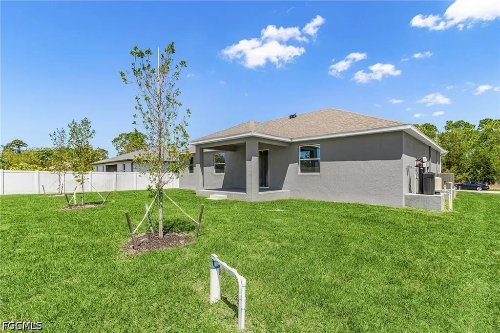 3706 NW 46th Terrace Cape Coral FL 33993
