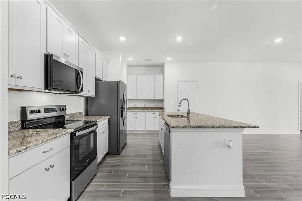 3706 NW 46th Terrace Cape Coral FL 33993