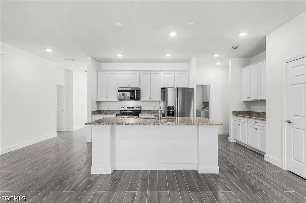 3706 NW 46th Terrace Cape Coral FL 33993