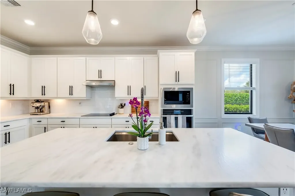 19128 Elston Way Estero FL 33928