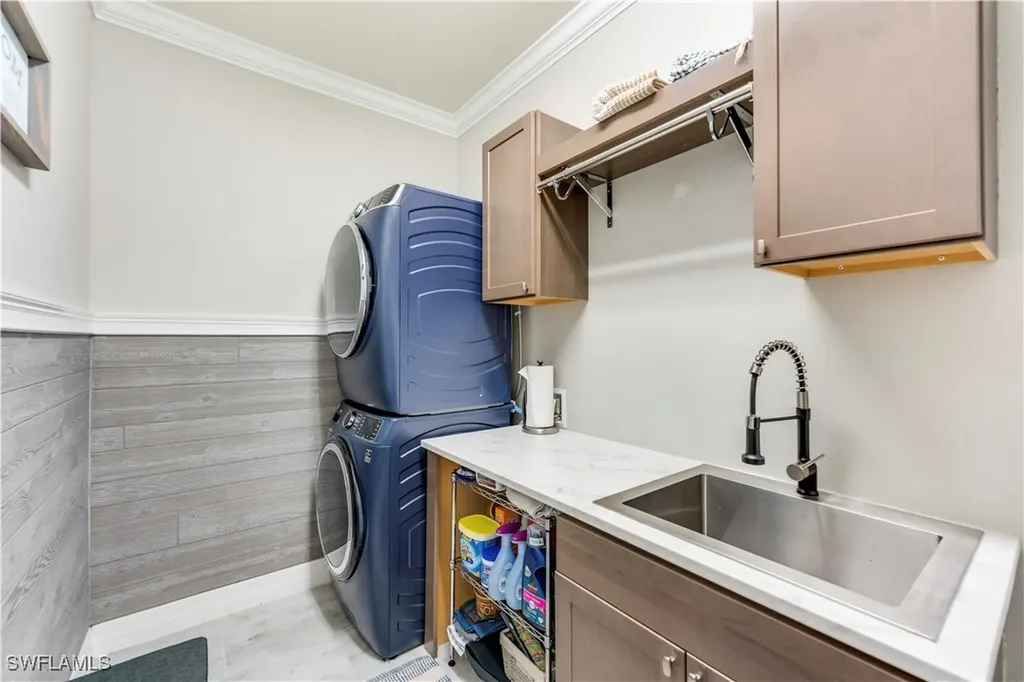 19128 Elston Way Estero FL 33928