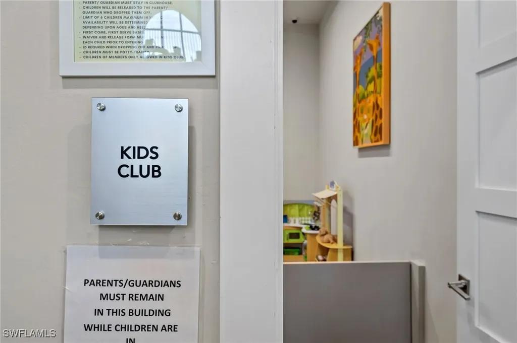 19128 Elston Way Estero FL 33928