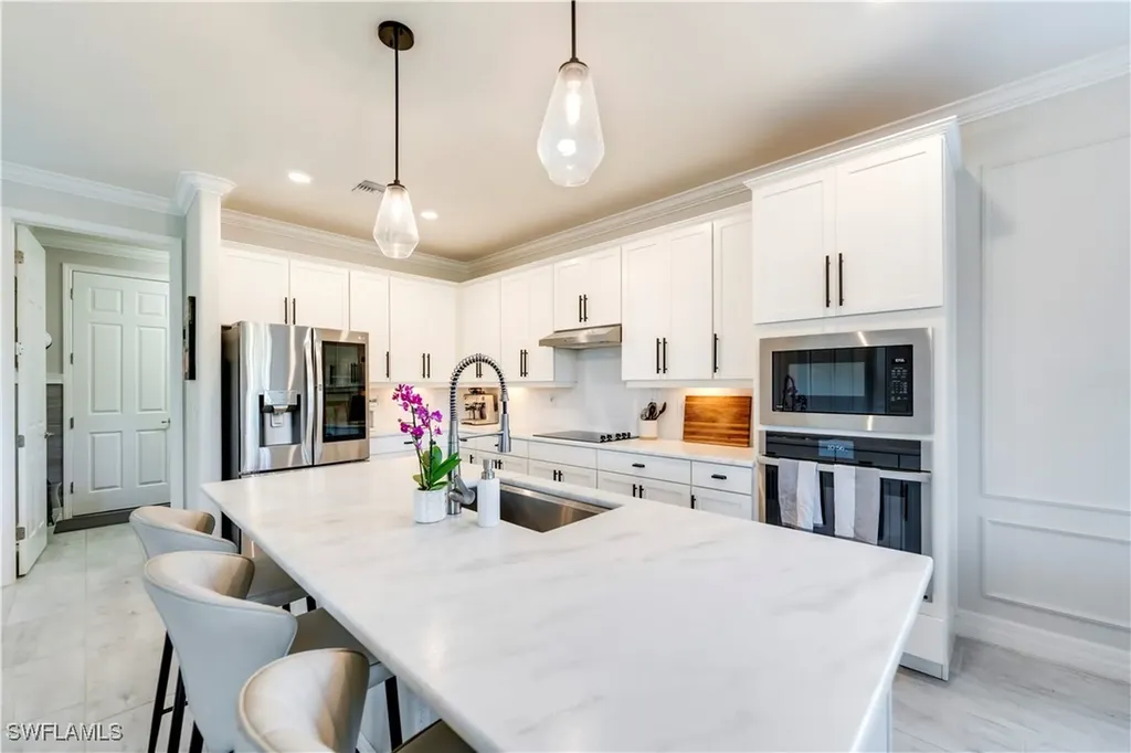 19128 Elston Way Estero FL 33928