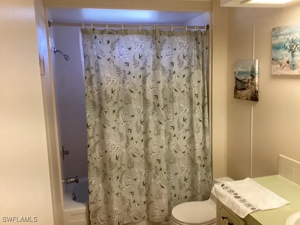 10 Le Mans Drive Naples FL 34112