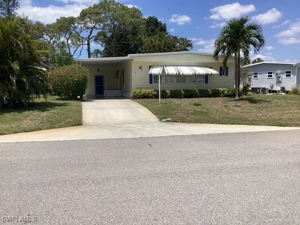 10 Le Mans Drive Naples FL 34112