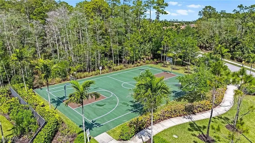 4339 Raffia Palm Circle Naples FL 34119