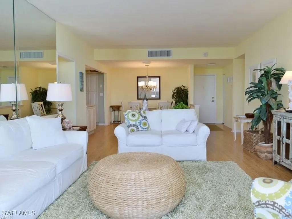 4001 Gulf Shore Boulevard N Naples FL 34103