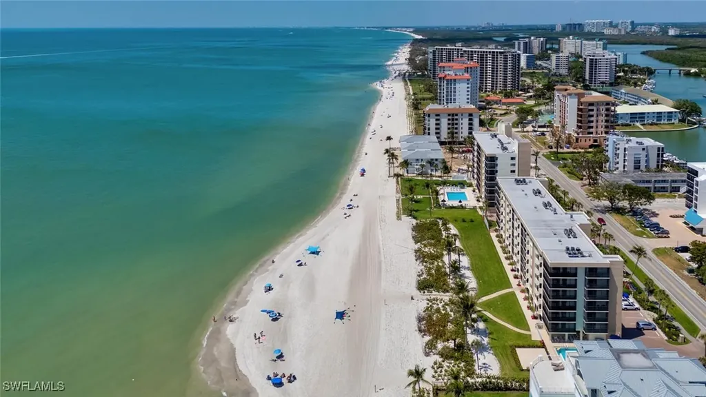 10475 Gulf Shore Drive Naples FL 34108