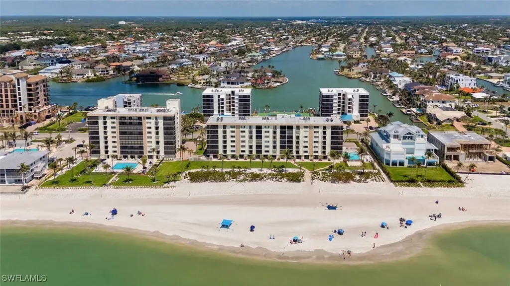 10475 Gulf Shore Drive Naples FL 34108