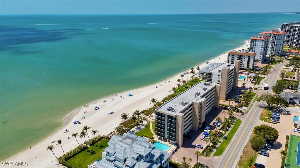 10475 Gulf Shore Drive Naples FL 34108