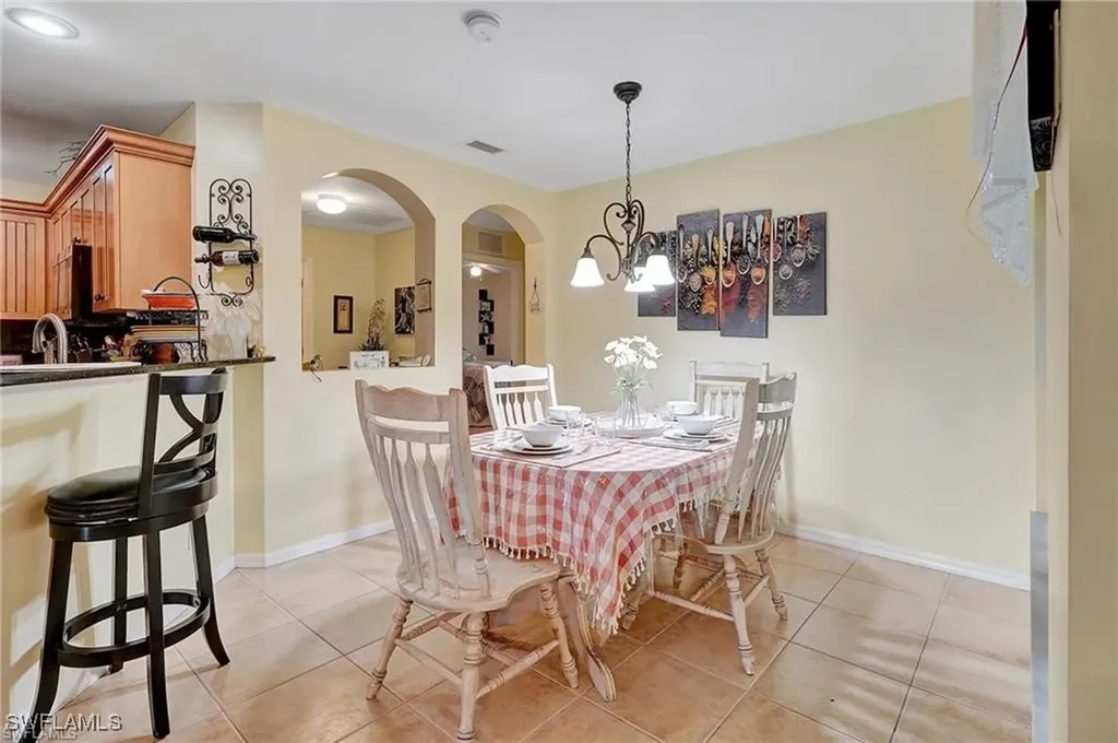 731 SW 6th Street Cape Coral FL 33991
