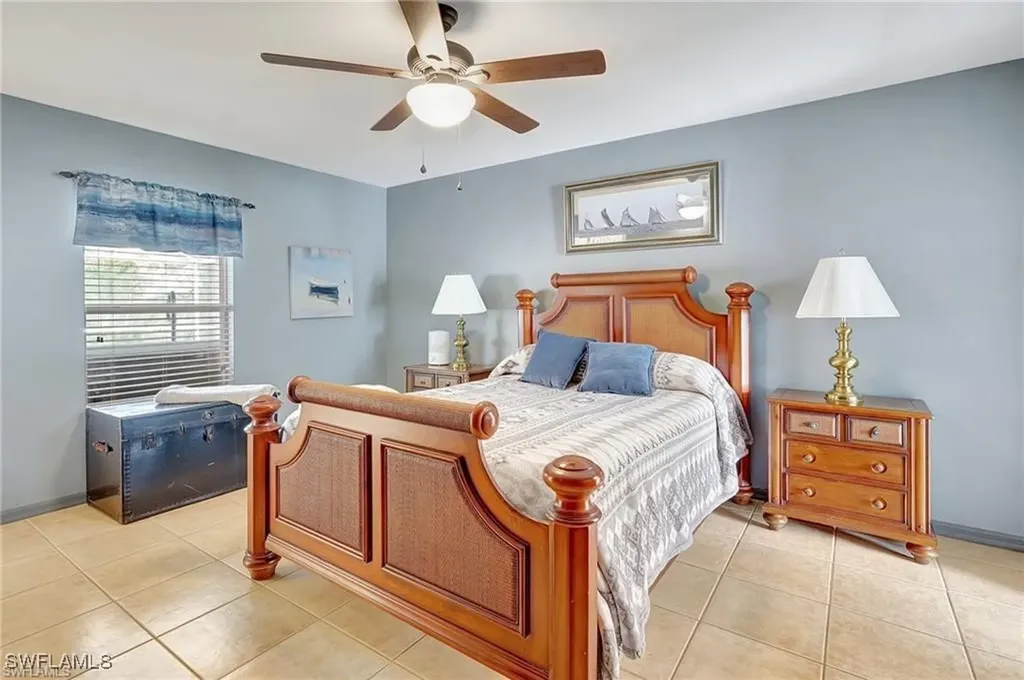 731 SW 6th Street Cape Coral FL 33991