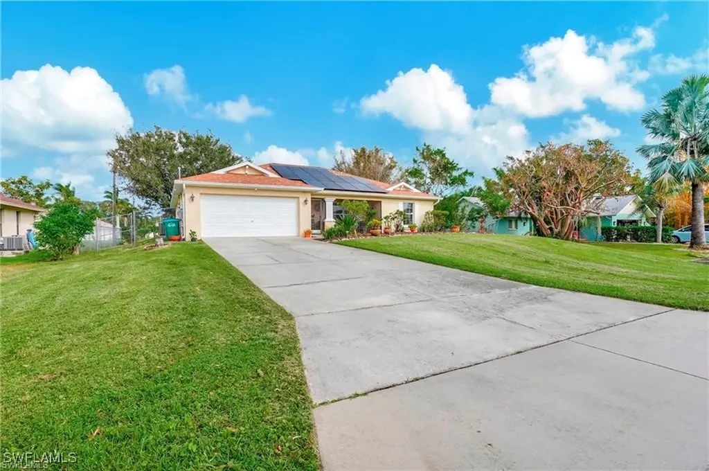 731 SW 6th Street Cape Coral FL 33991
