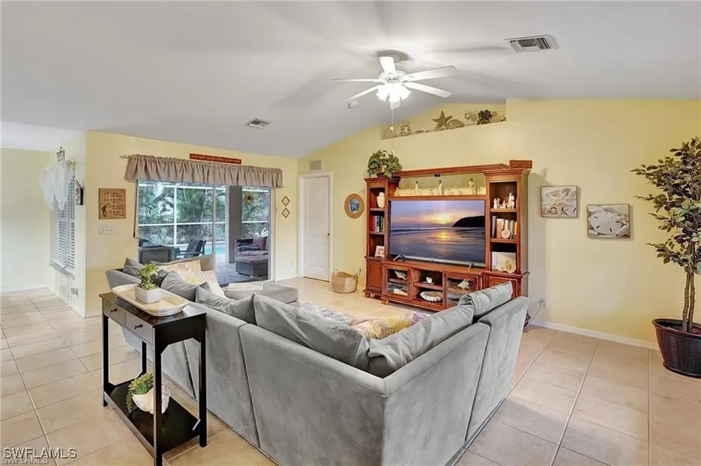 731 SW 6th Street Cape Coral FL 33991