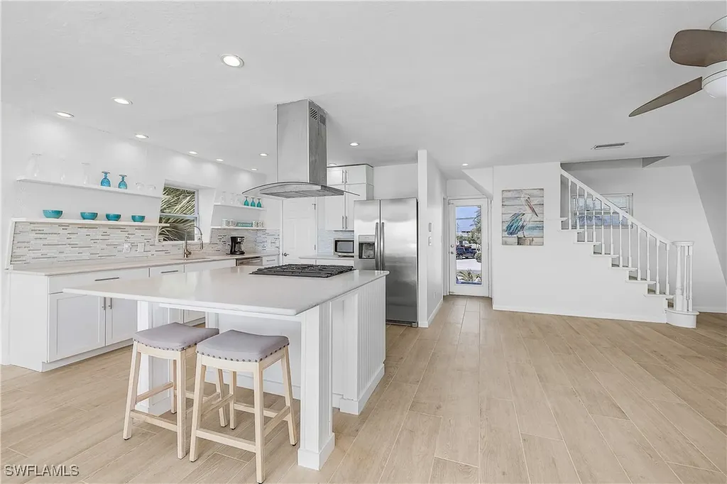 3128 Stringfellow Road St. James City FL 33956