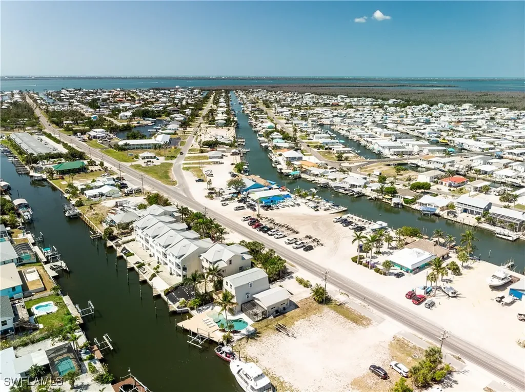 3128 Stringfellow Road St. James City FL 33956