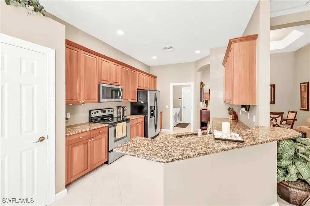 15864 Delaplata Lane Naples FL 34110