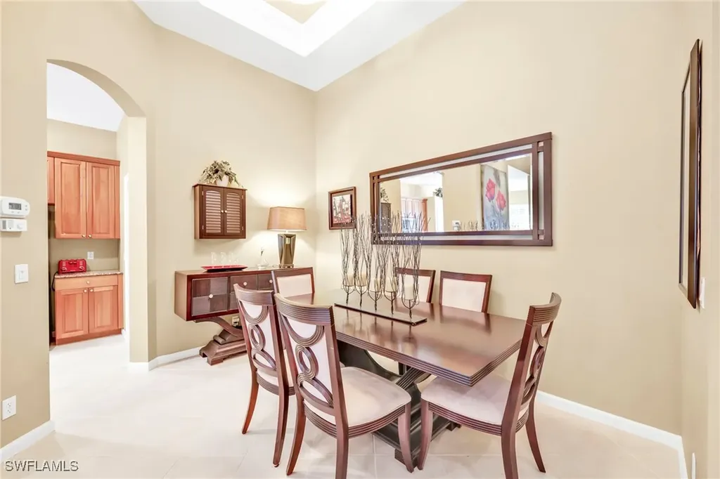 15864 Delaplata Lane Naples FL 34110