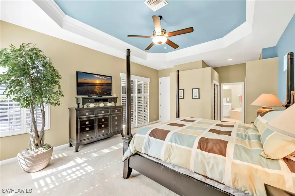 15864 Delaplata Lane Naples FL 34110