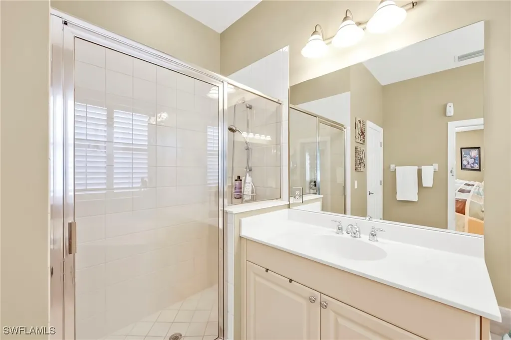 15864 Delaplata Lane Naples FL 34110