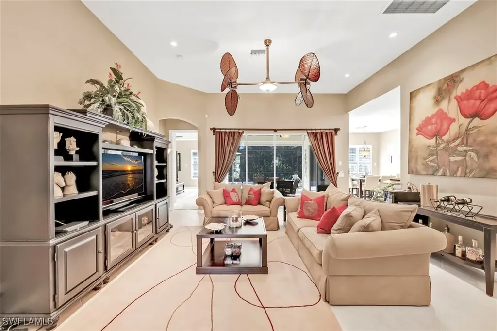 15864 Delaplata Lane Naples FL 34110