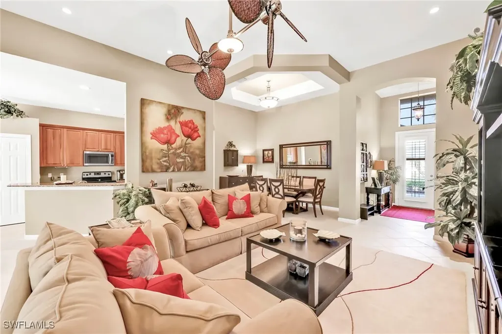 15864 Delaplata Lane Naples FL 34110