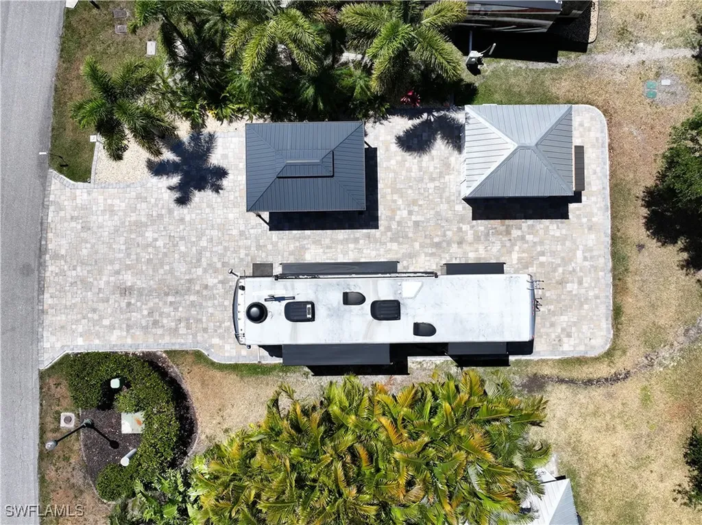 5600 Cypress Woods Resort Drive Fort Myers FL 33905