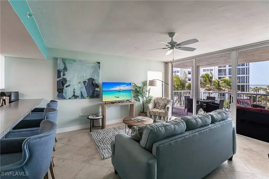40 Seagate Drive Naples FL 34103