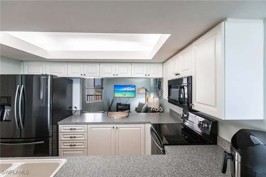 40 Seagate Drive Naples FL 34103
