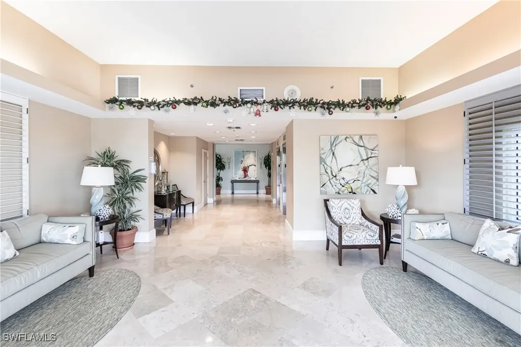 40 Seagate Drive Naples FL 34103