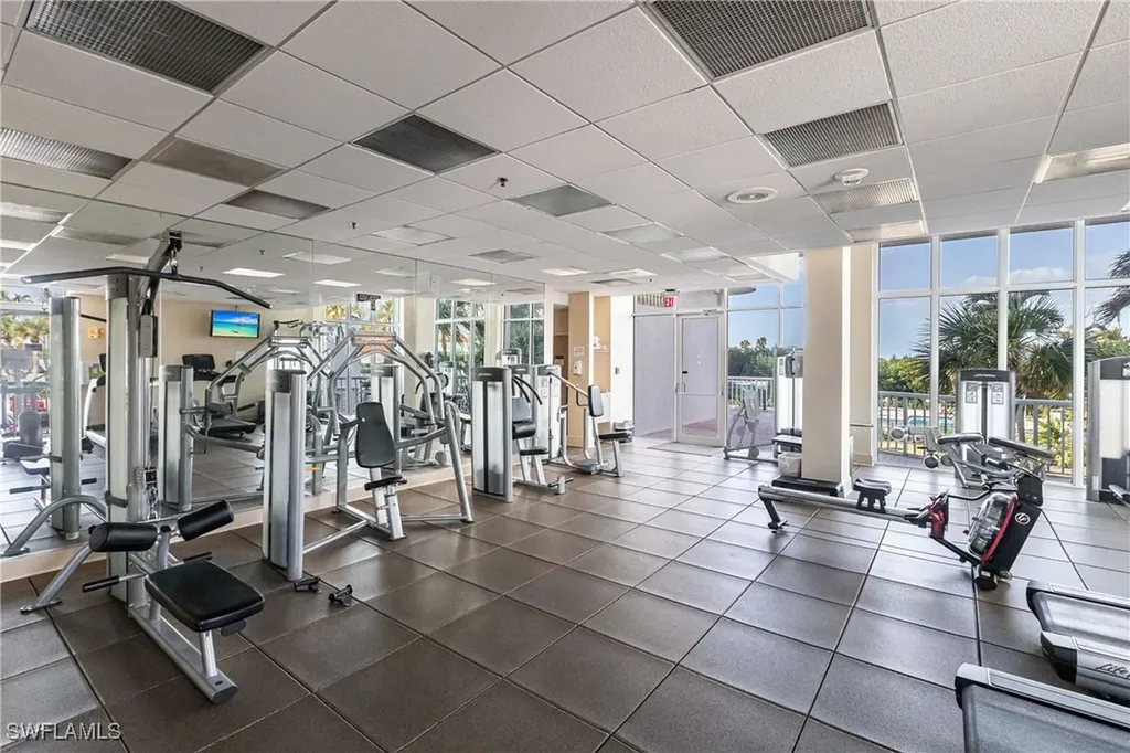 40 Seagate Drive Naples FL 34103