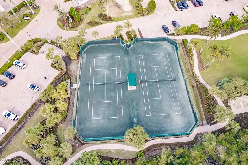 40 Seagate Drive Naples FL 34103