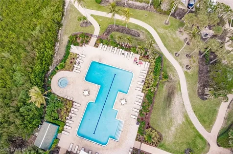 40 Seagate Drive Naples FL 34103